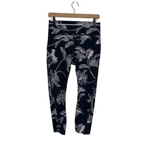 Athleta Womens Sonic Capri Leggings Dark Blue Floral Yoga Athletic Size Small
